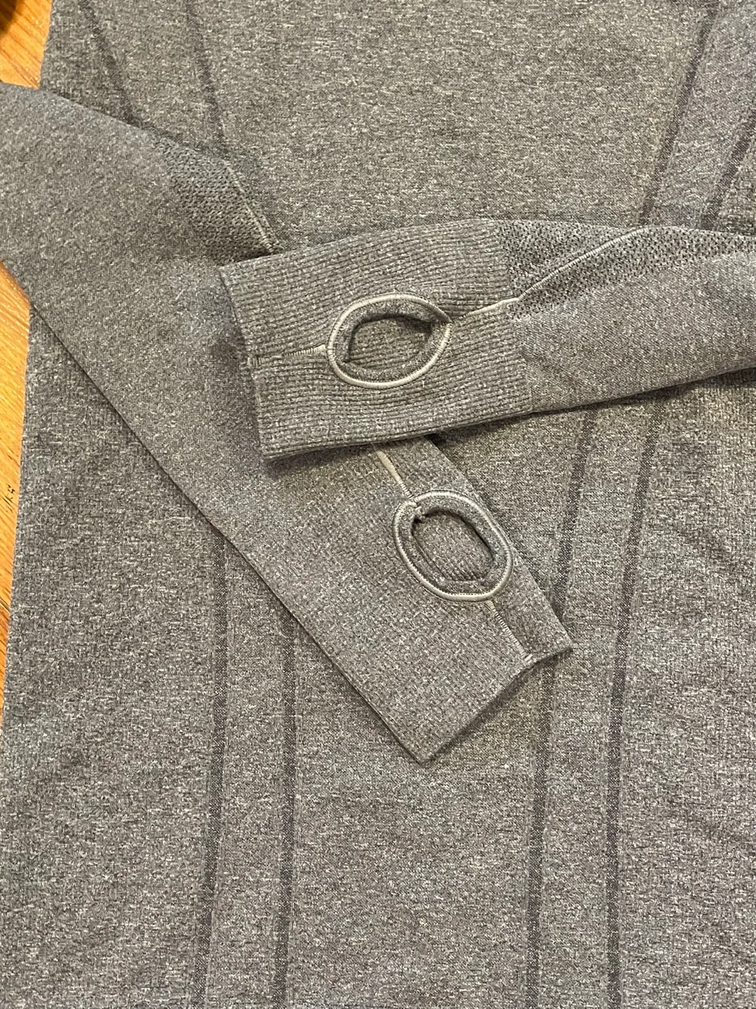 Ivivva Long Sleeve Shirt - Grey image indicator(3)