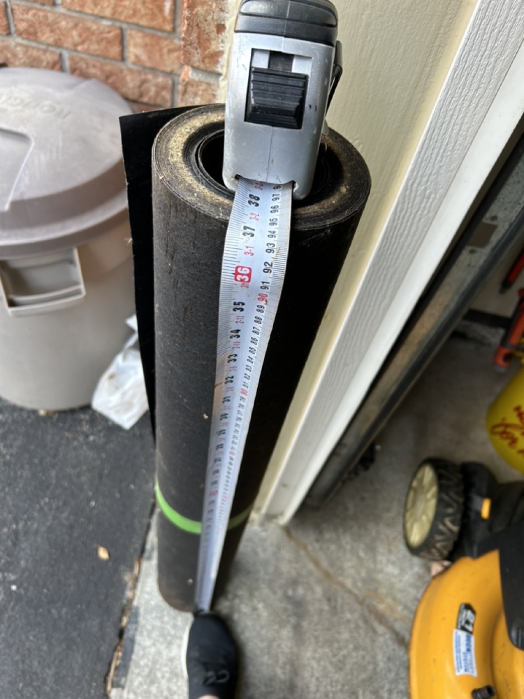 FREE-Black Felt Underlayment