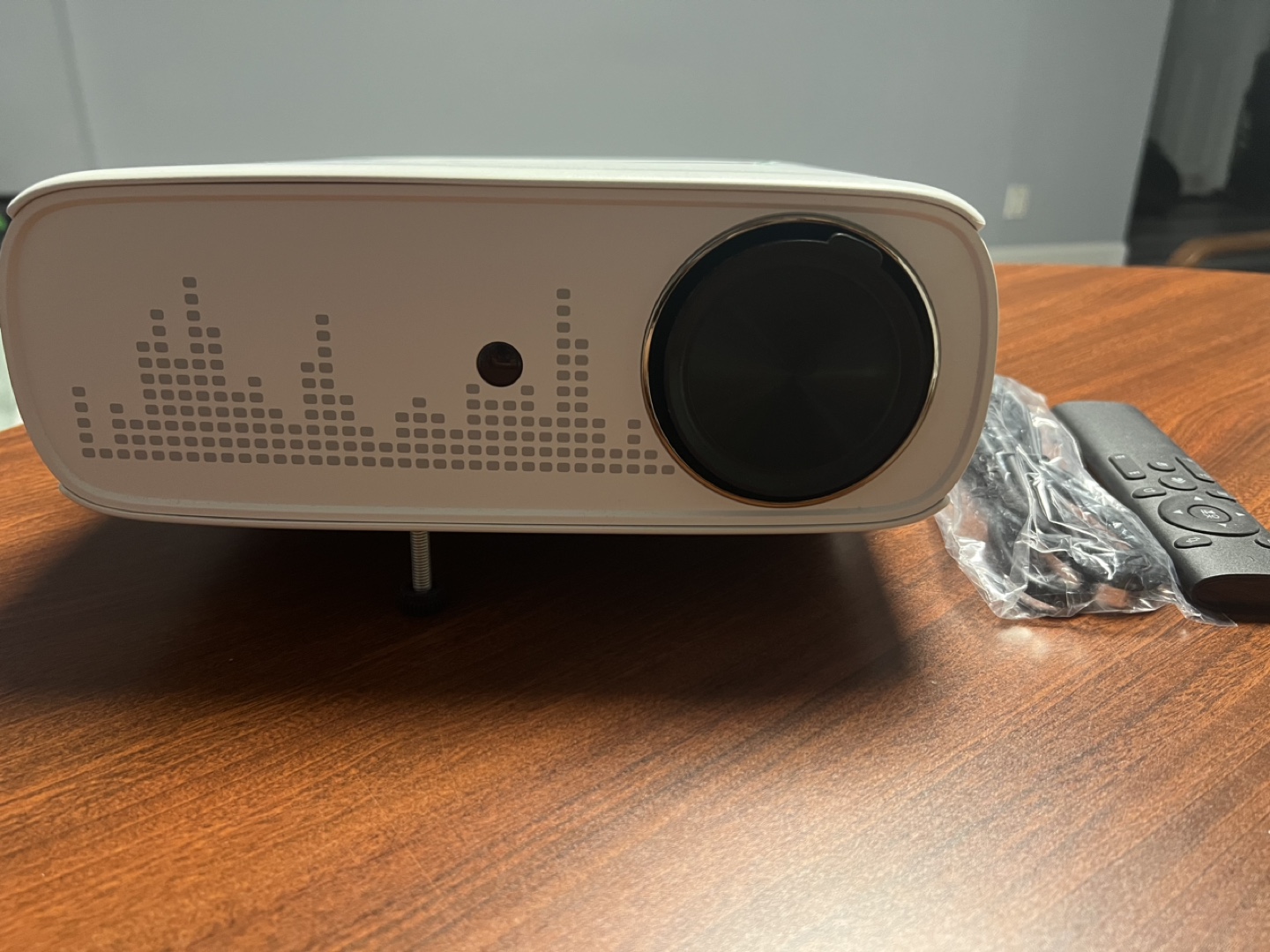 Projector - photo 2