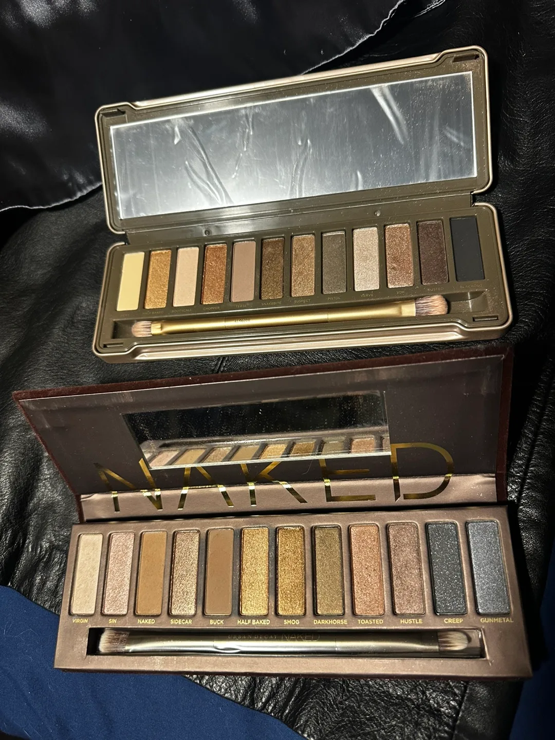 Urban Decay Naked & Naked 2 Eyeshadow Palettes image indicator(2)