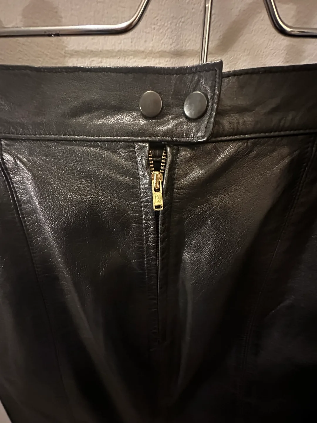 Vintage Black Leather Skirt Size 10 image indicator(2)
