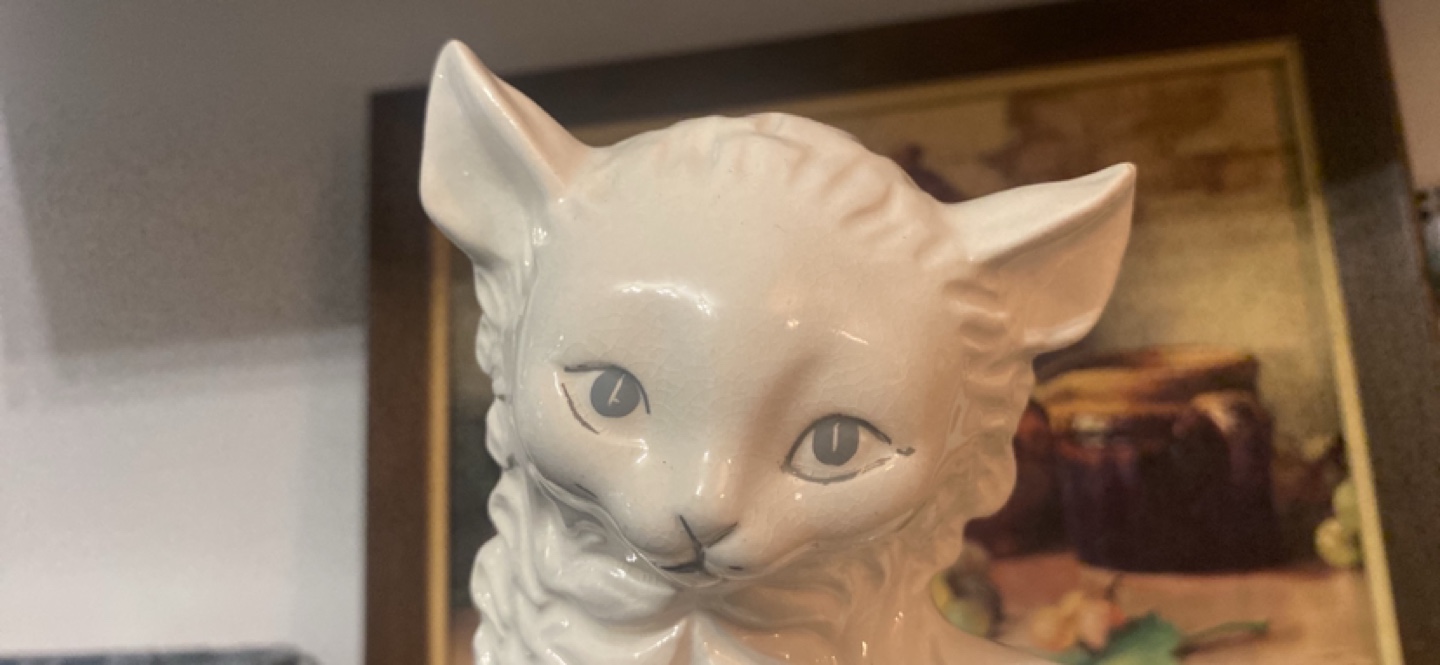 Vintage White Ceramic Cat Figurine. Made in Japan.