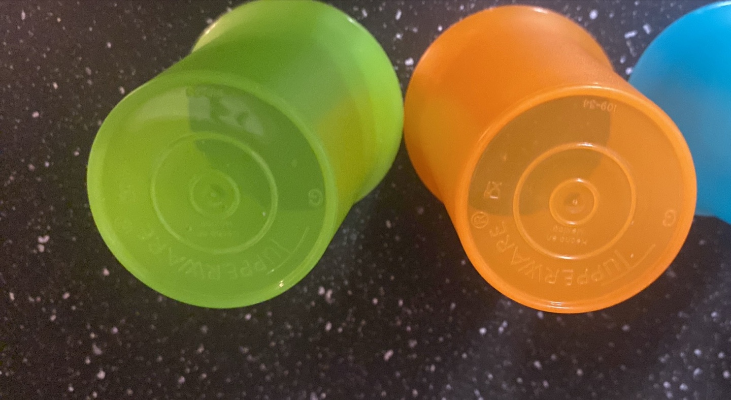 Set of 4  Tupperware Tumblers. Like new. - photo 5