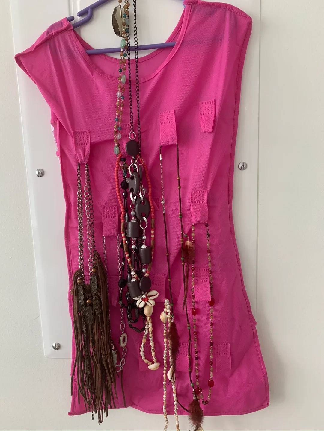 Pink Hanging Jewellery Organizer image indicator(3)