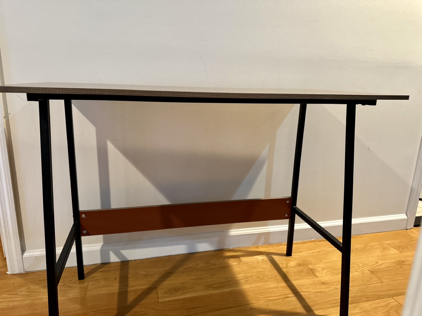 Small Writing Desk with Black Metal Frame - photo 4