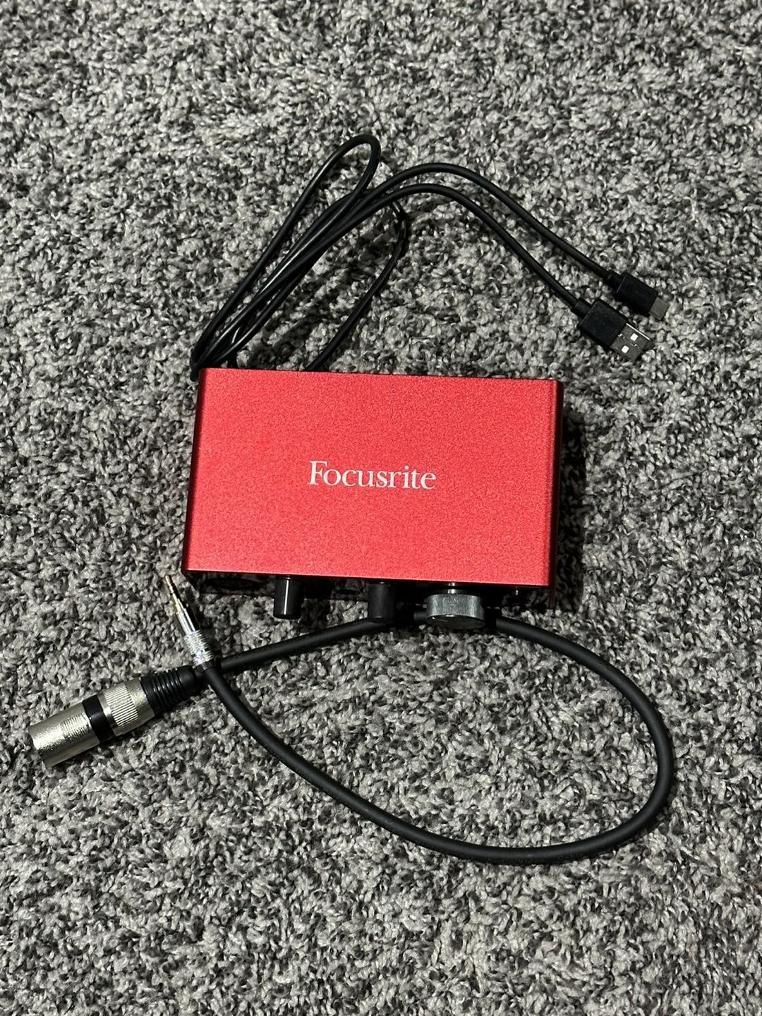 Focusrite Scarlett Solo 3rd Gen Audio Interface - photo 2