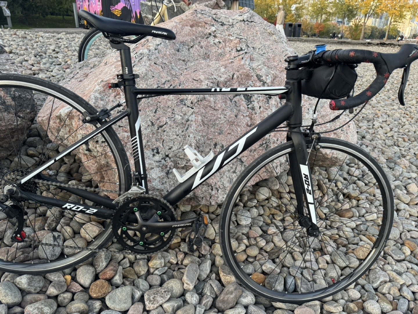 Road Bike - photo 3