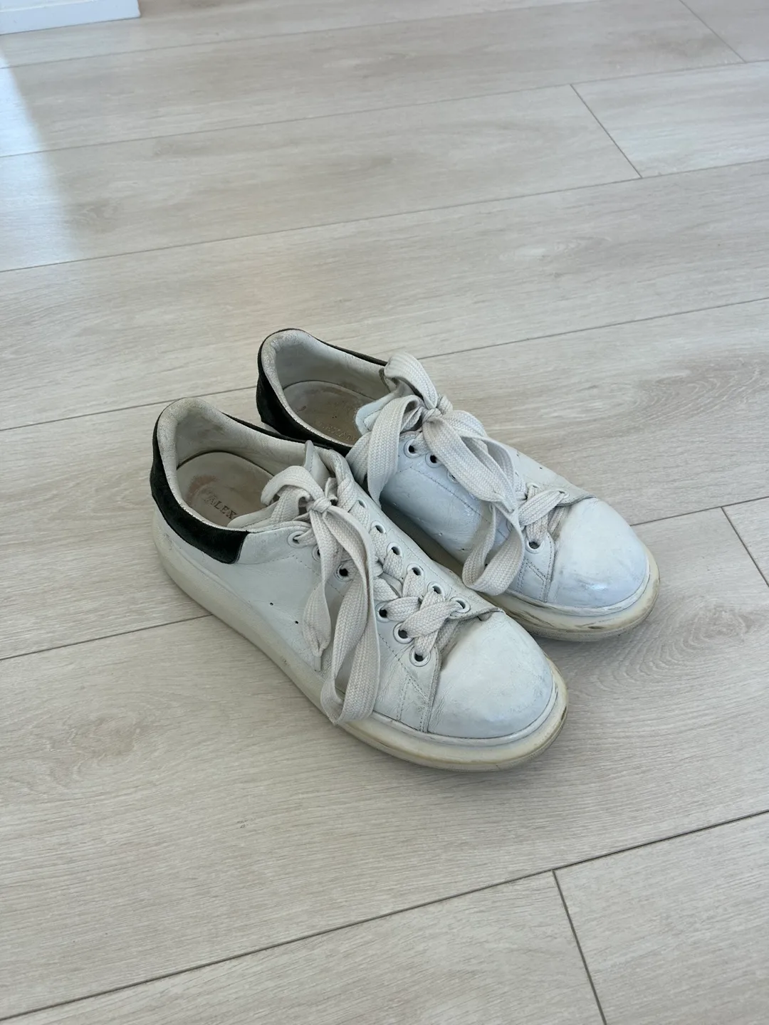 Alexander McQueen Oversized Sneakers thumbnail