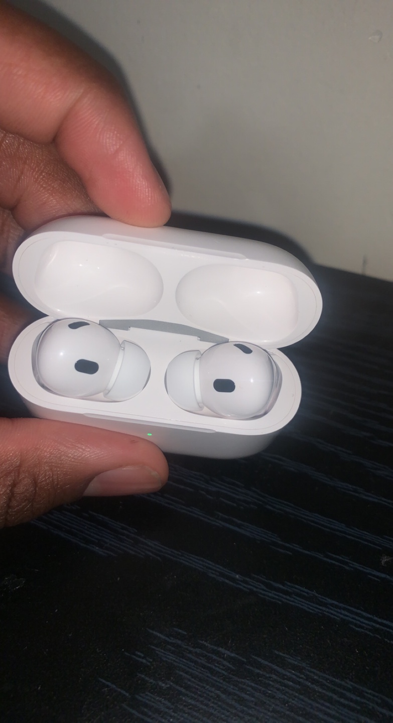 Apple AirPods Pro 2nd Generation with MagSafe Charging Case