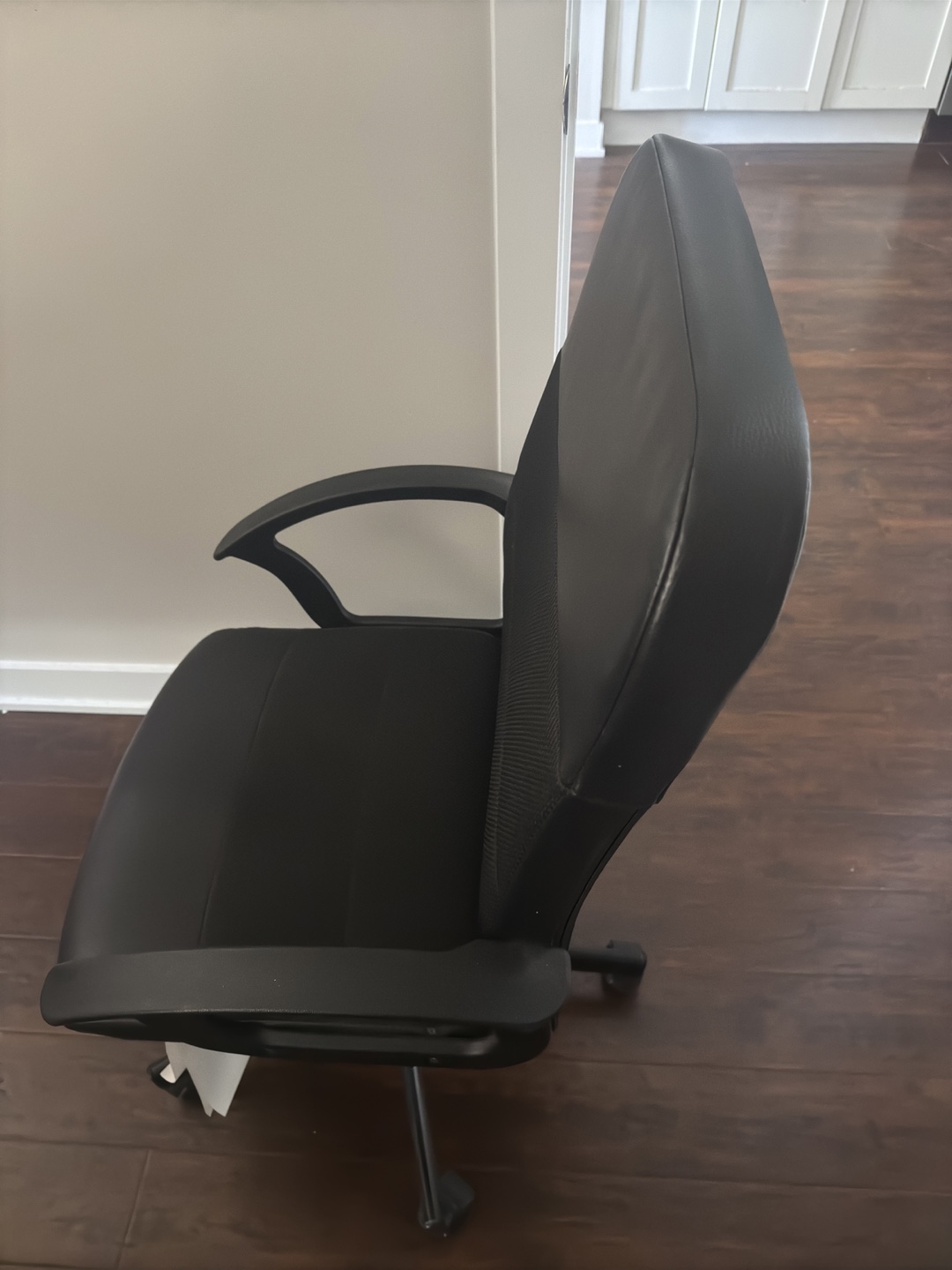 Black Office Chair - photo 5