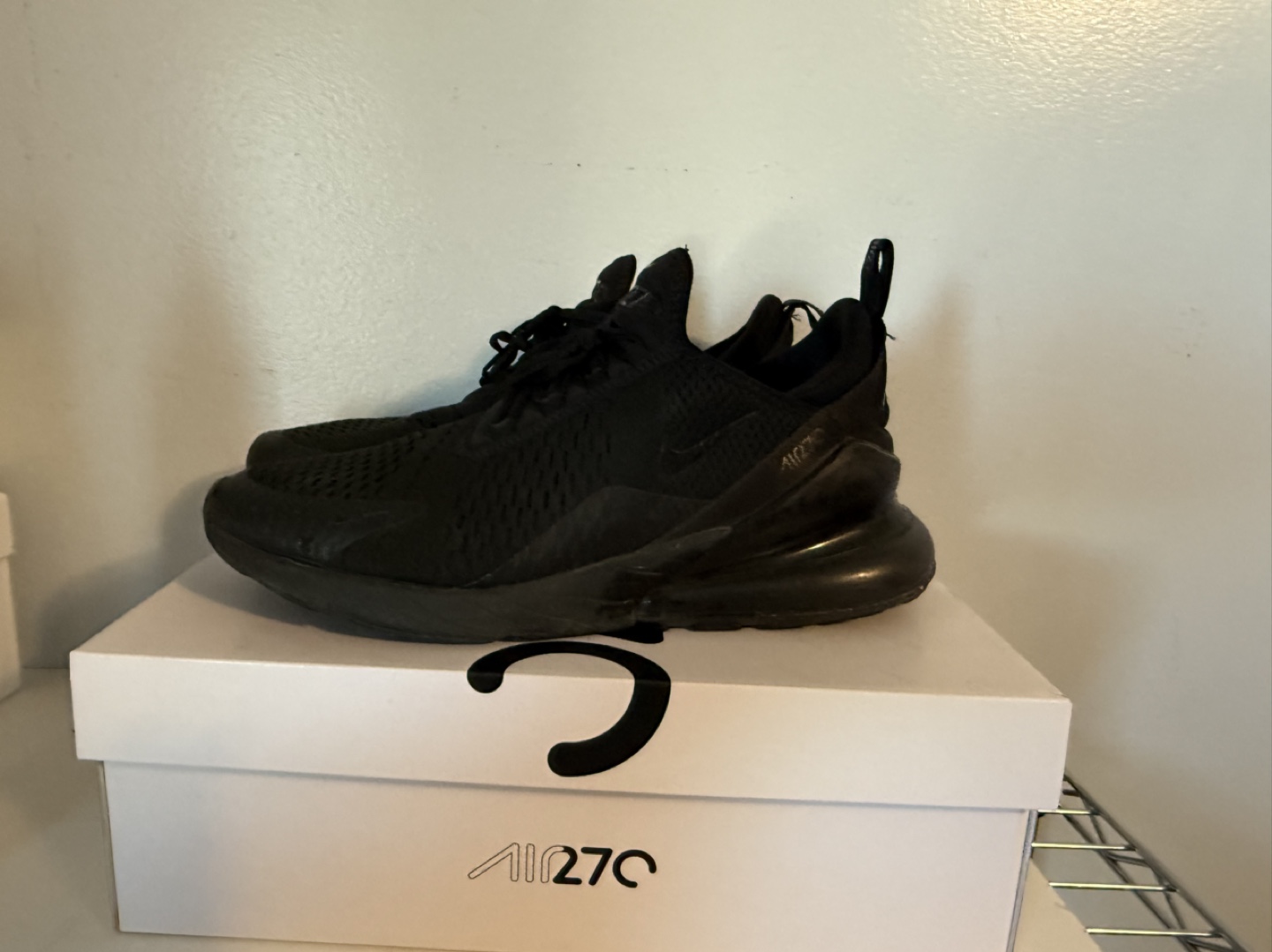 NIKE AIR MAX 270 “TRIPLE BLACK”  **Sz 11.5** $75 FIRM - photo 2