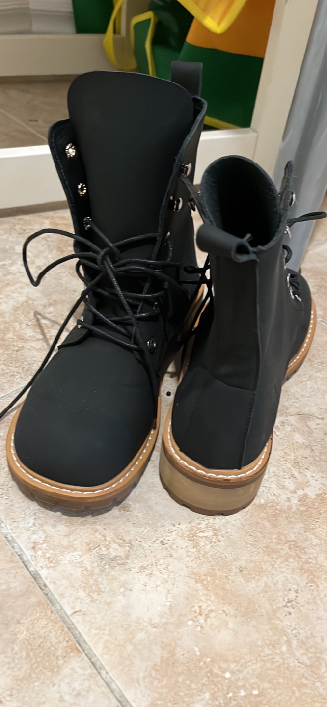 Black Lace-Up Boots - photo 3