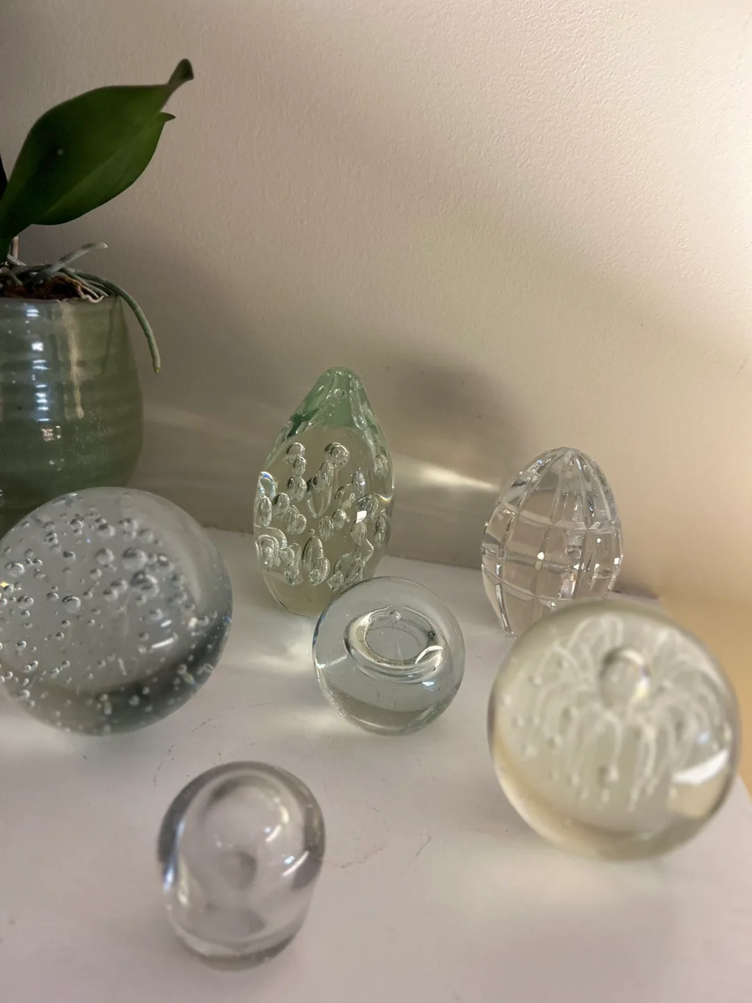 Set of 6 Glass Paperweights image indicator(4)