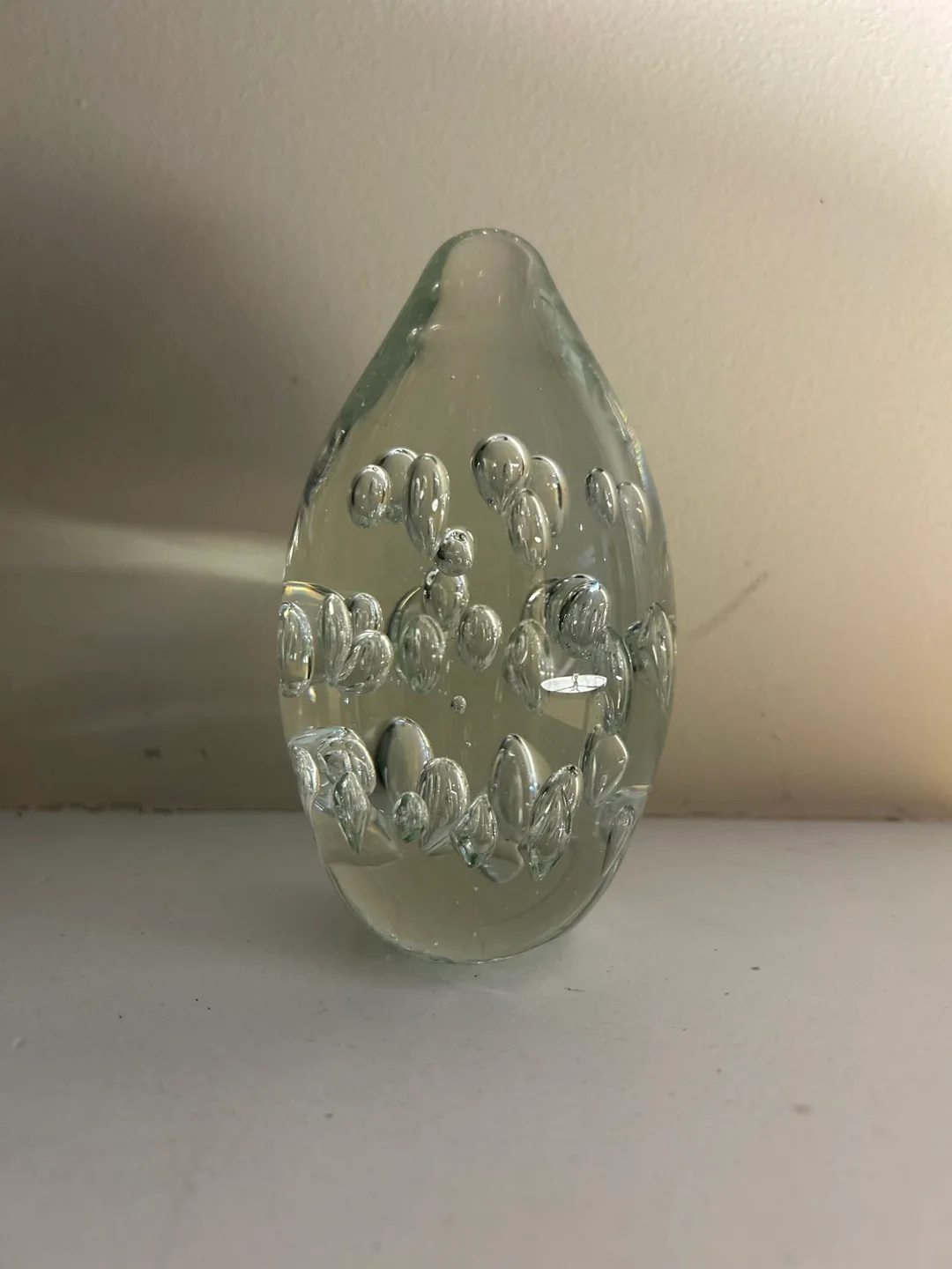 Set of 6 Glass Paperweights image indicator(6)