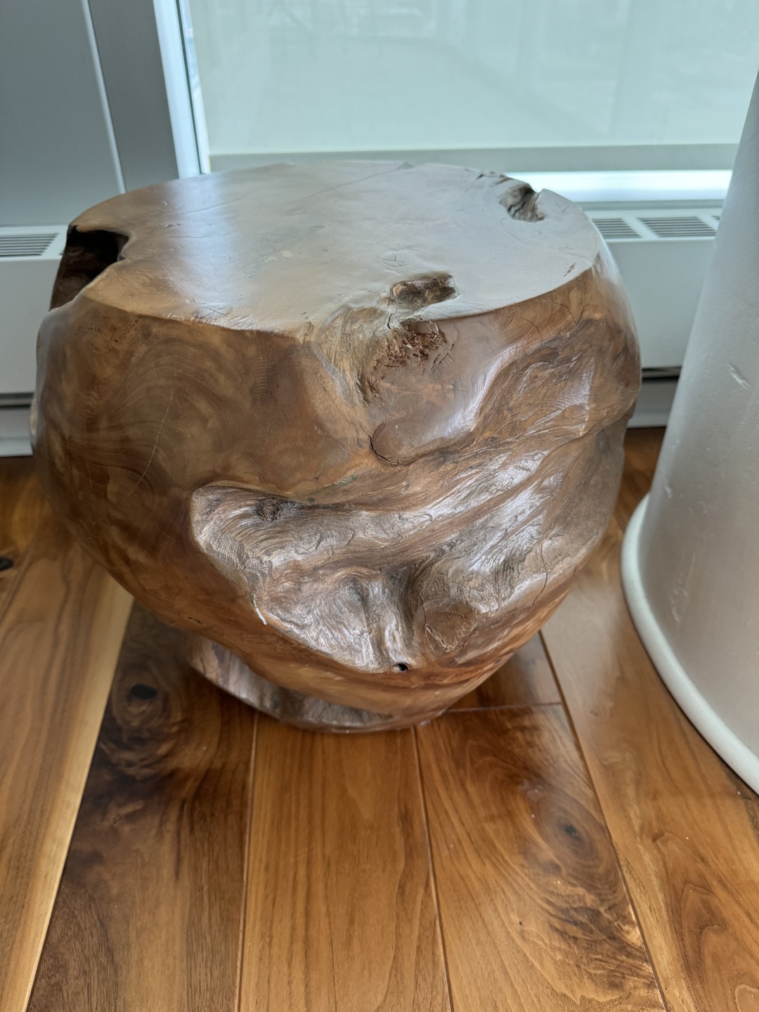 Solid teak stool/end table   From EQ3 - photo 2