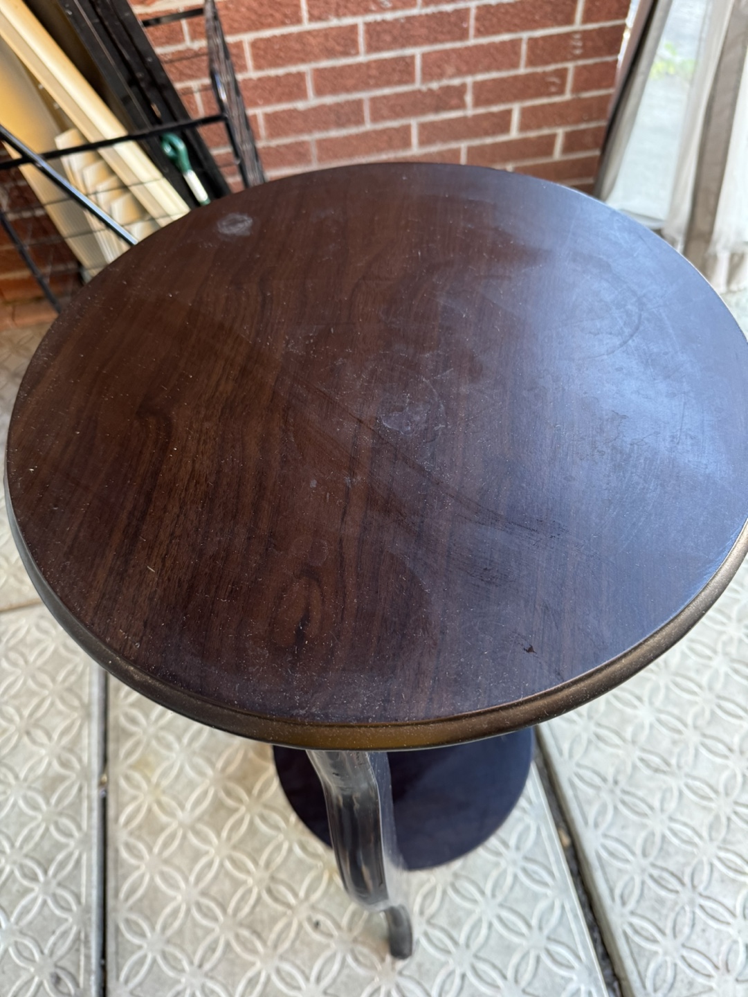 💛Small Round Wooden Accent Table - photo 2