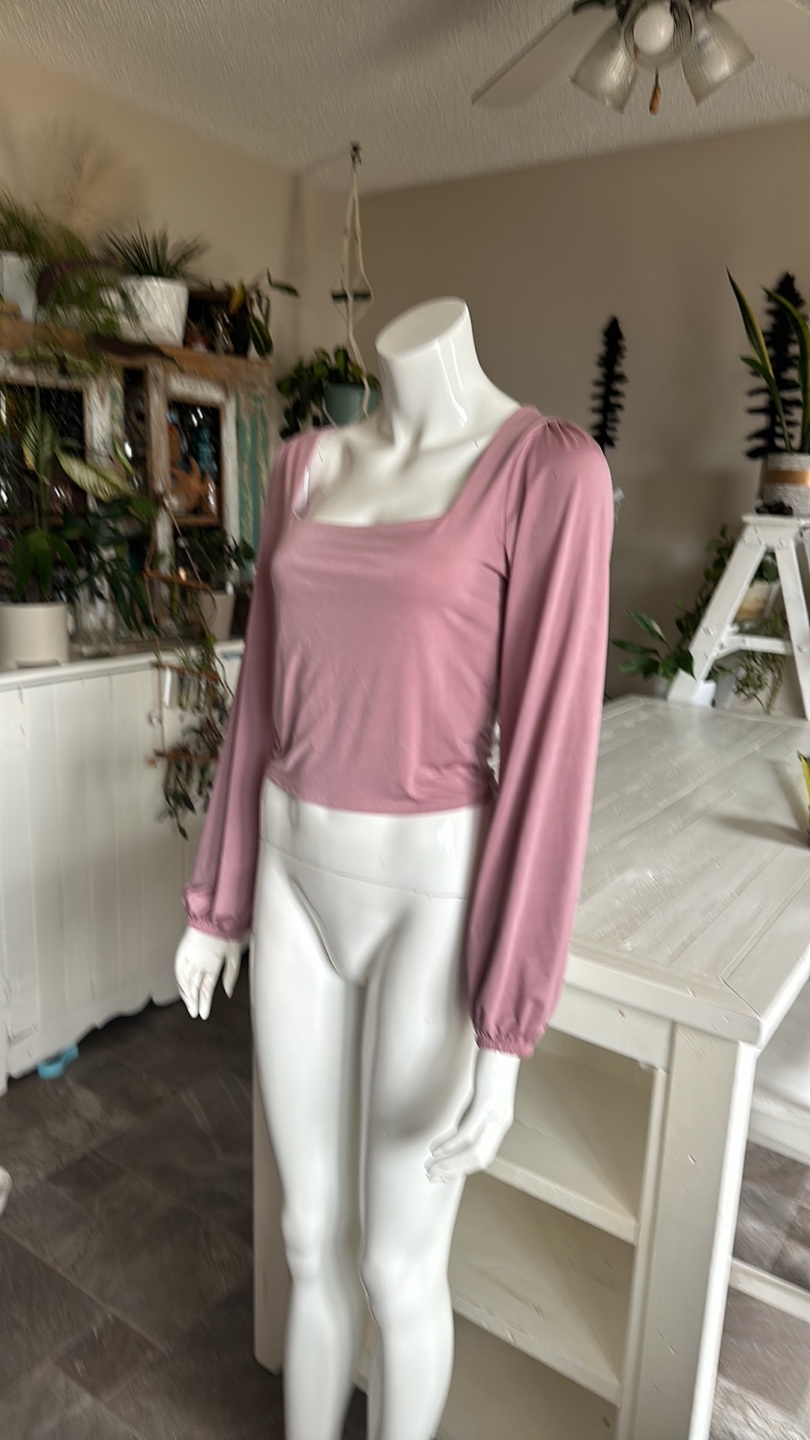 Live in the moment Pink Long Sleeve Crop Top - photo 3