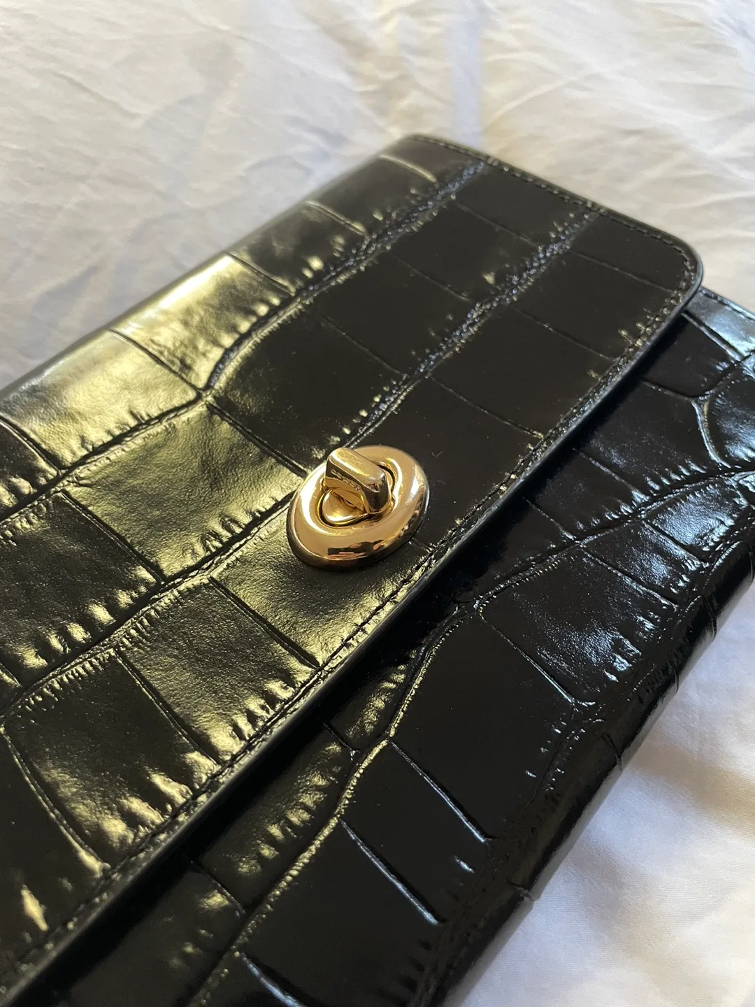 Coach MARLOW Crocodile Embossed Crossbody Bag image indicator(2)