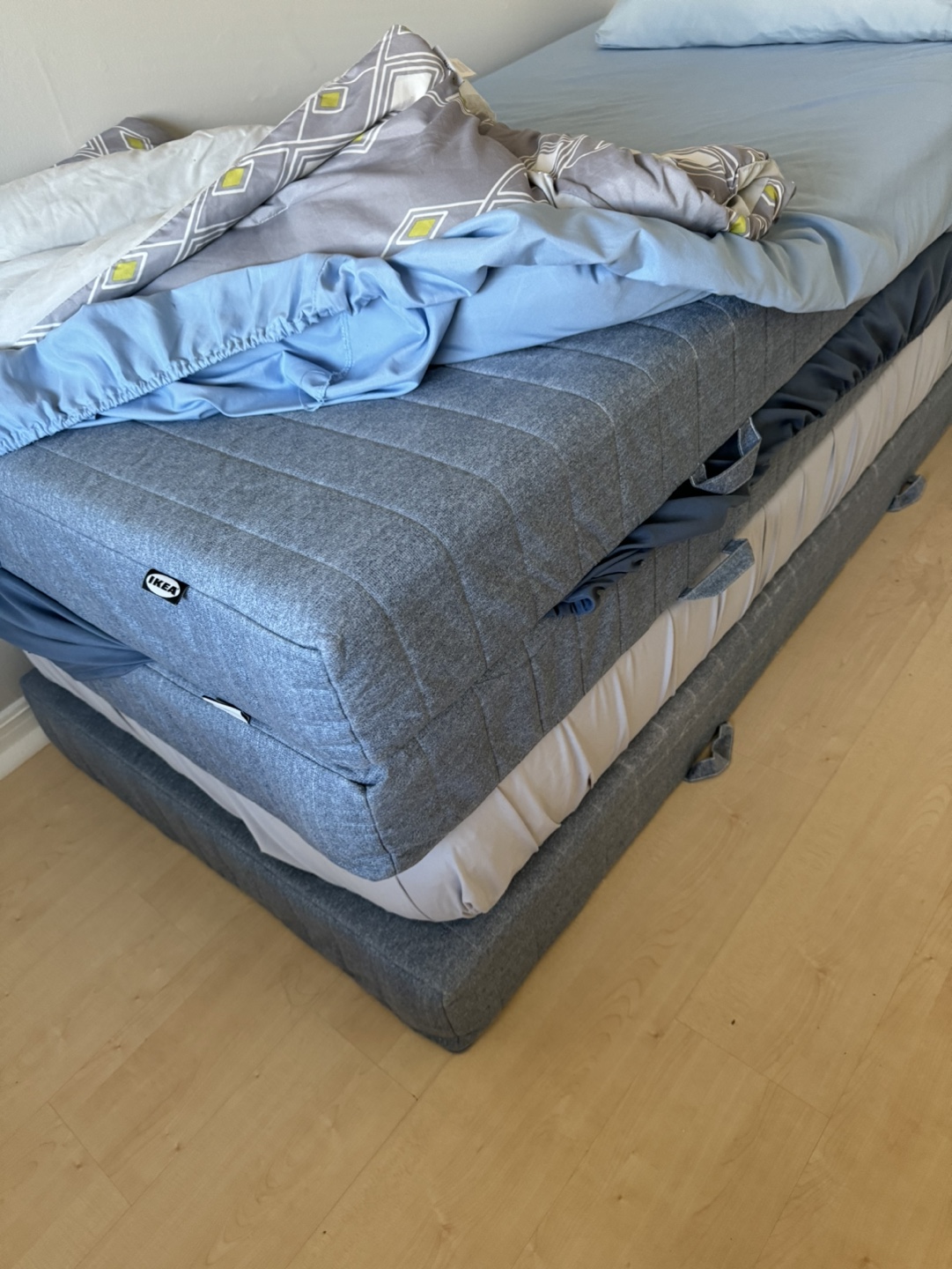 IKEA VADSO Twin Mattress - photo 2