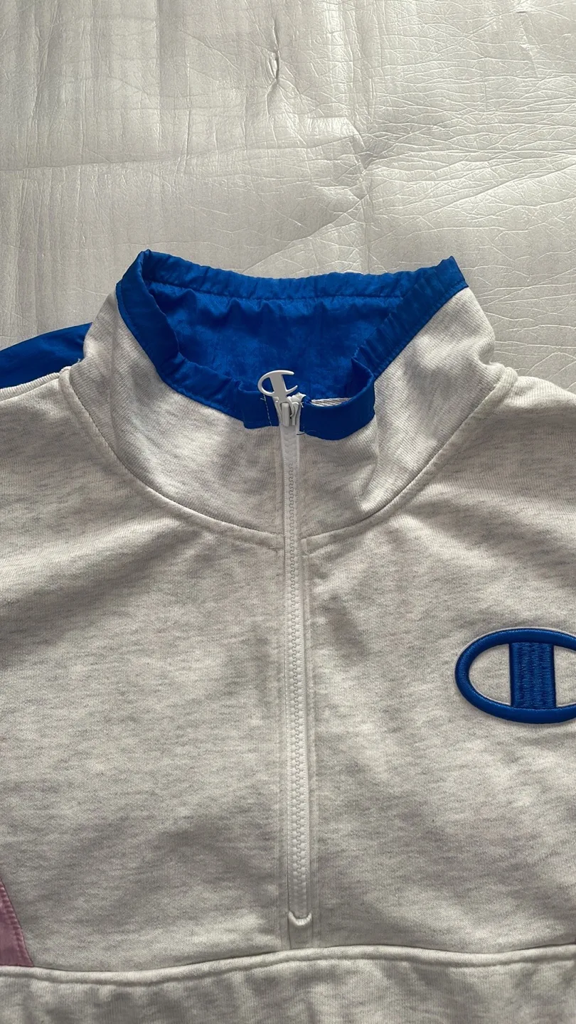 Retro Style Women’s Jacket (Med) **FINAL PRICE ** image indicator(5)