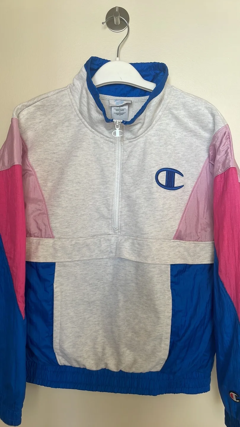 Retro Style Women’s Jacket (Med) **FINAL PRICE ** image indicator(4)