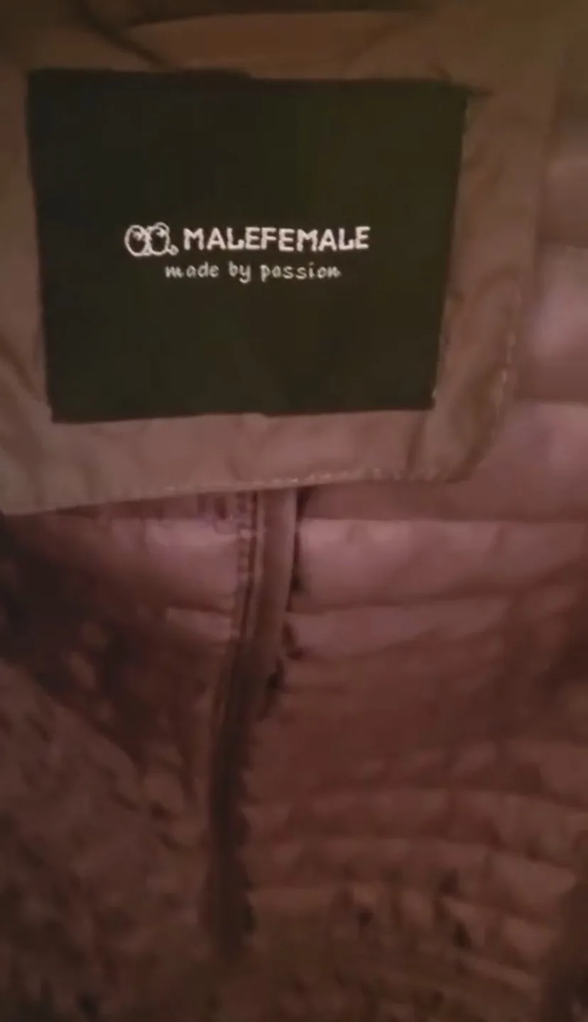 MaleFemale Brown Winter Jacket image indicator(3)