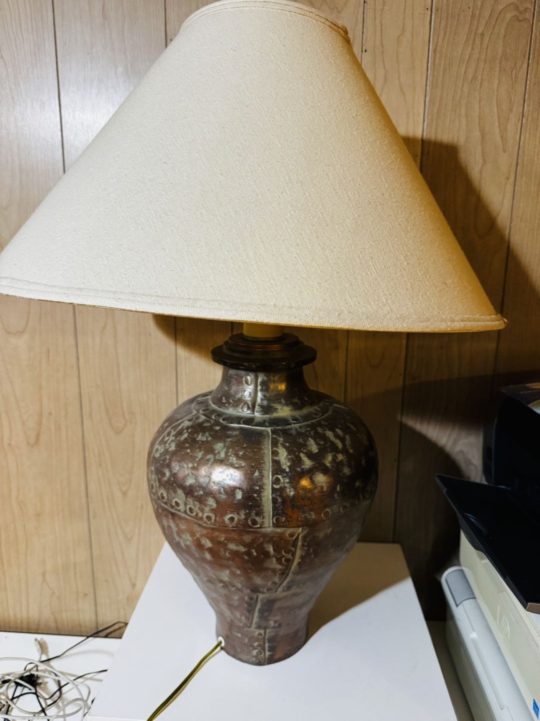 Metal Table Lamp with Shade