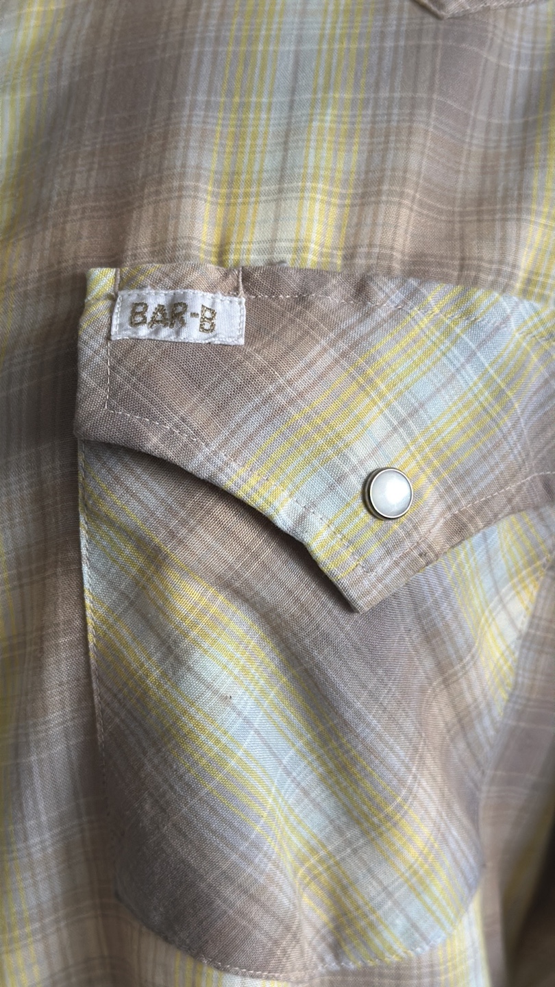 Bar-B vintage Plaid Button Up Shirt - photo 4