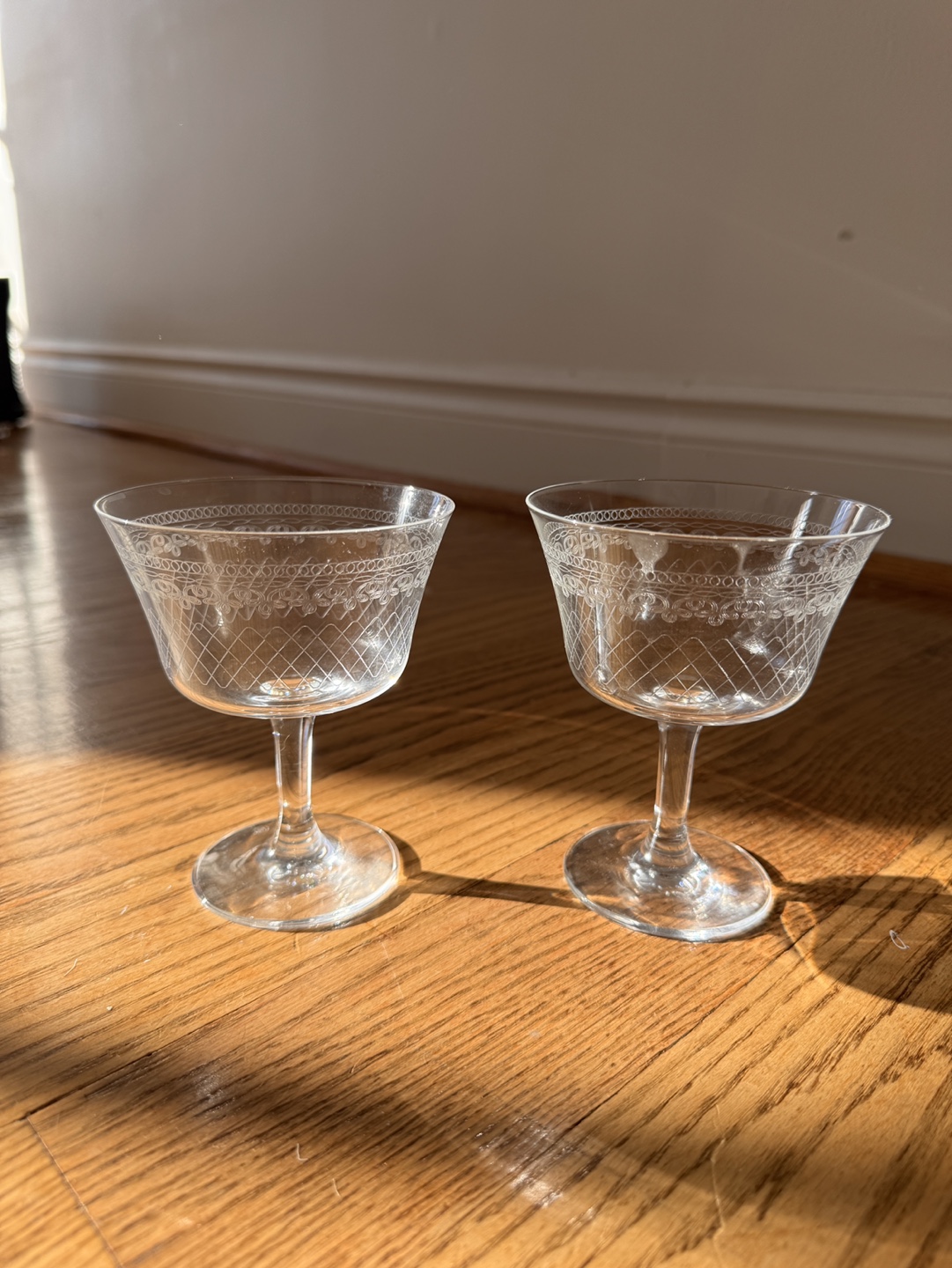 Set of 2 Etched Crystal Cocktail Glasses