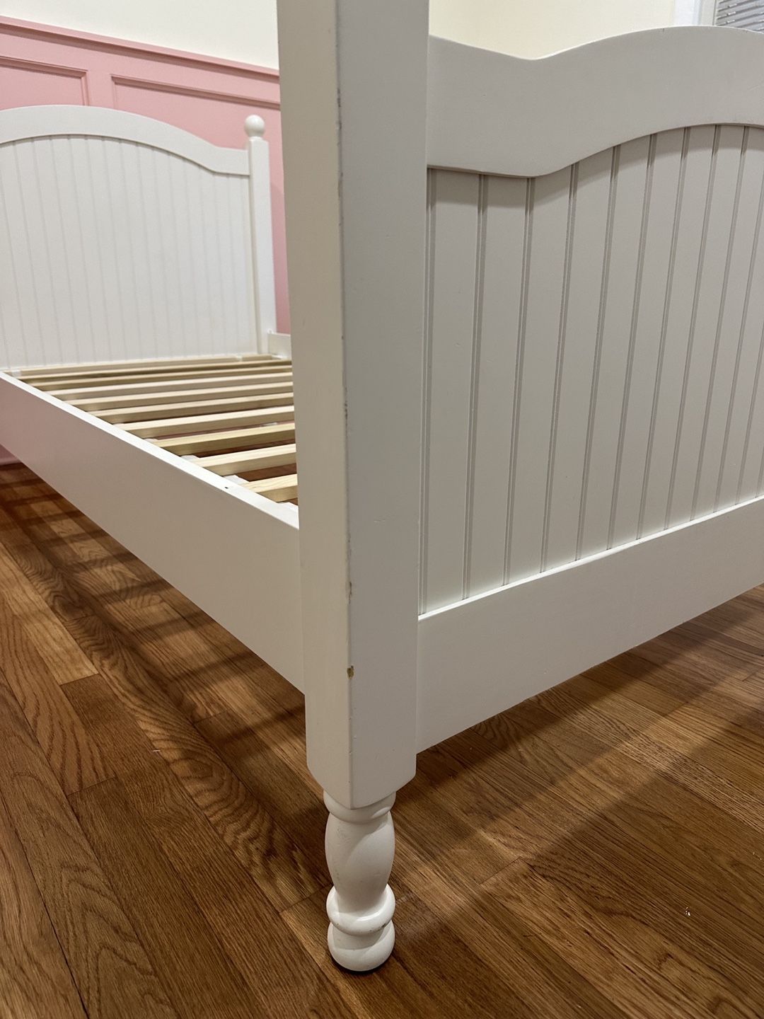 Pottery Barn Catalina Bed - Twin  $250 - photo 2