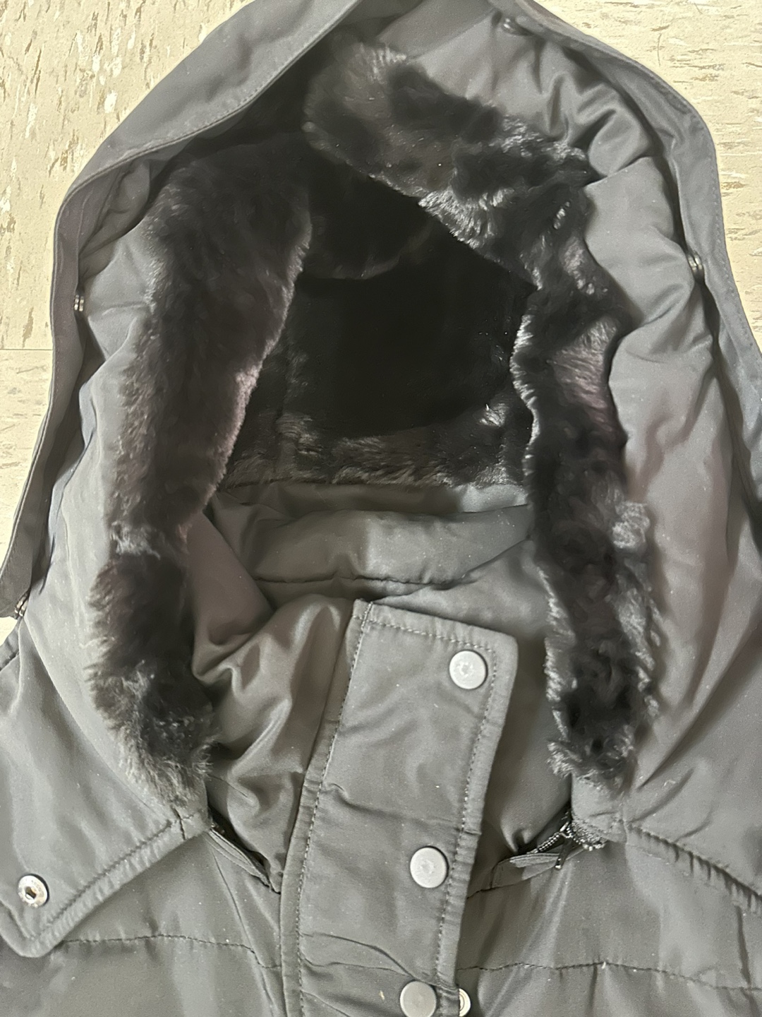 Uniqlo Black Long Down Puffer Coat w/ Faux Fur Hood - photo 2