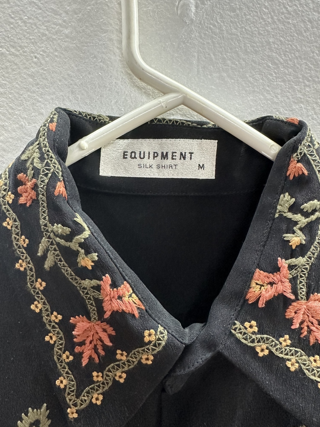 Equipment Floral Embroidered Silk Shirt - photo 2