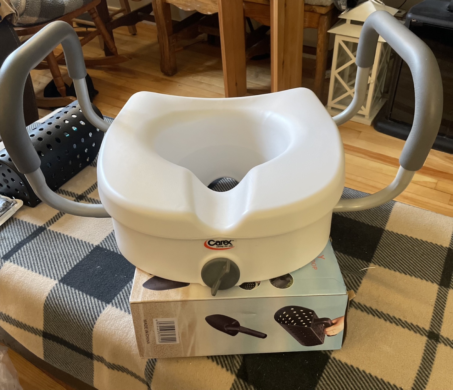 Carex E-Z Lock Raised Toilet Seat with Handles - photo 2