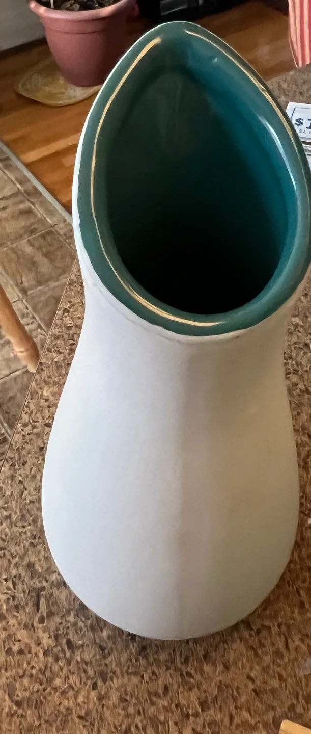 White and Teal Ceramic Vase 🧡 image indicator(2)