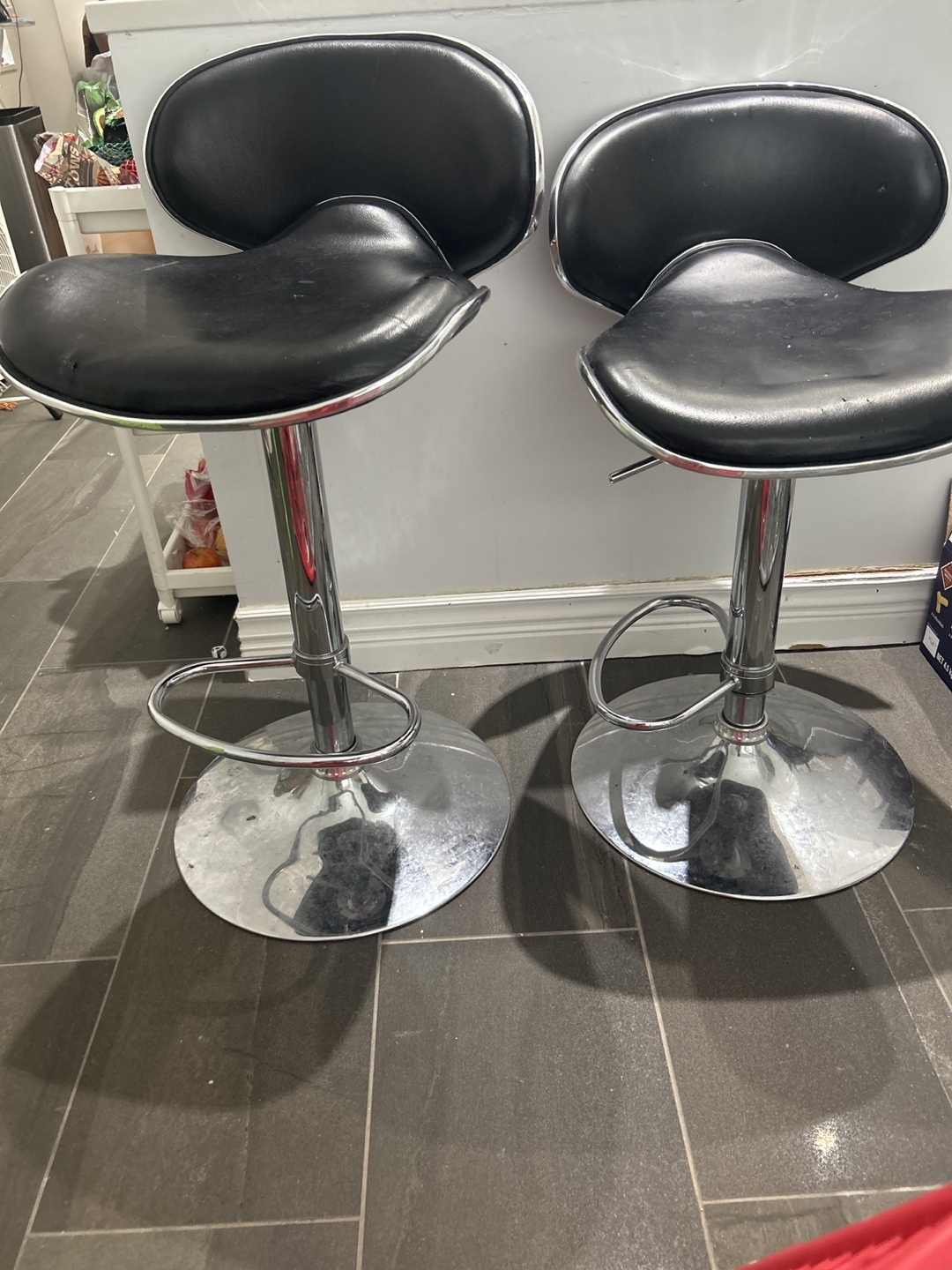 Set of 2 Black Bar Stools