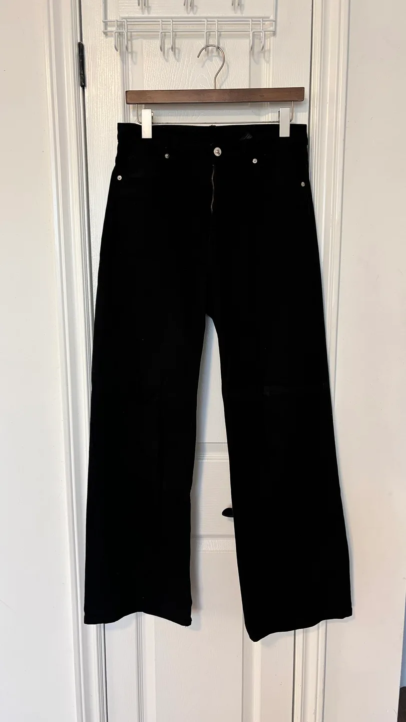 H&M Black Jeans Size 8 image indicator(3)