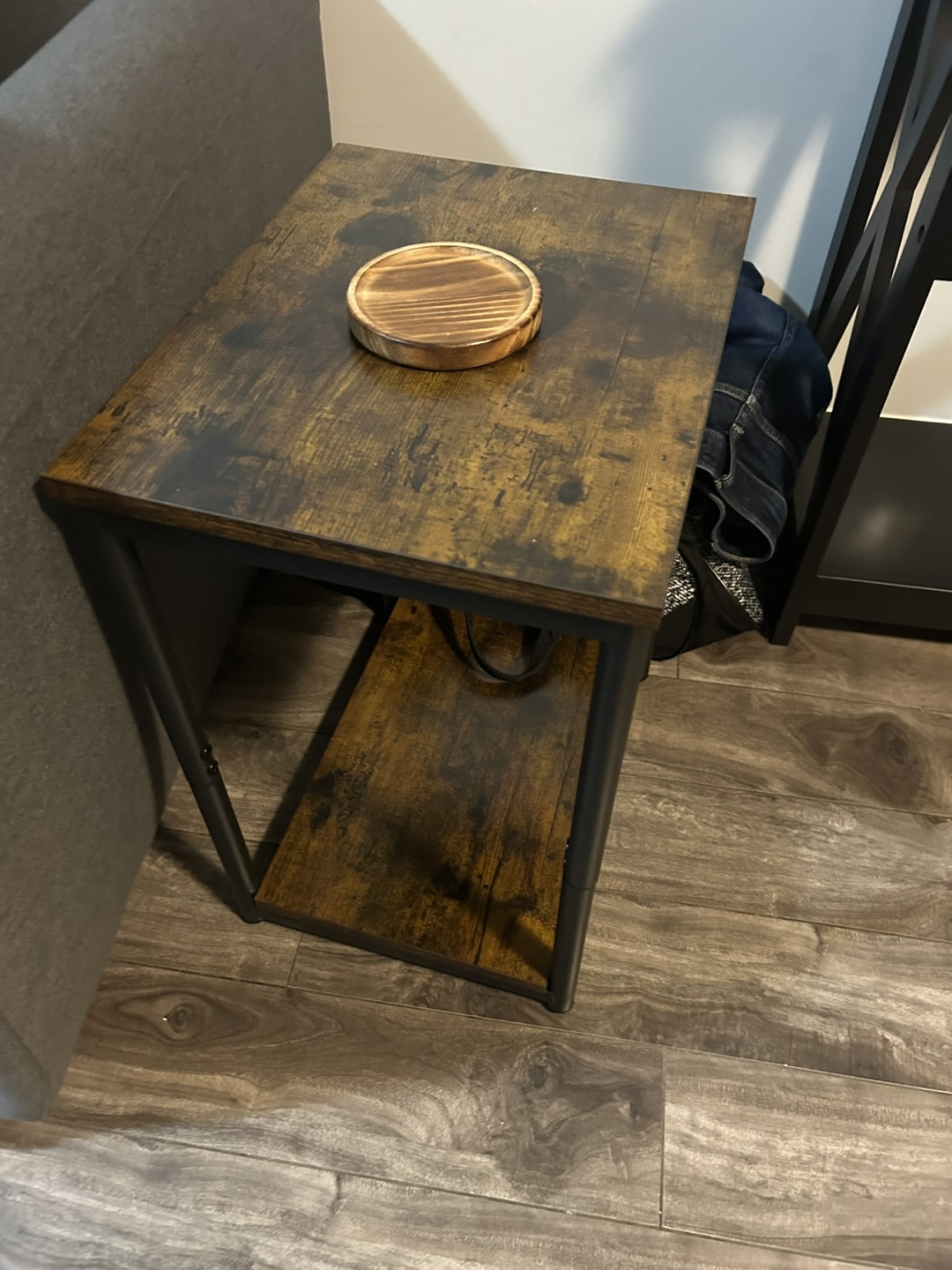 Set of 2 End Tables - photo 2