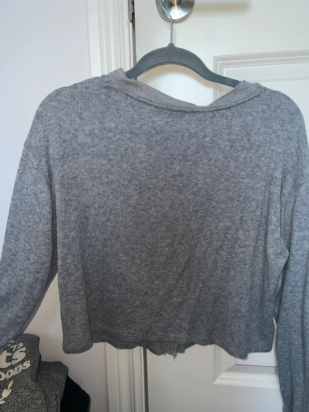Zara Grey Cropped Cardigan image indicator(2)