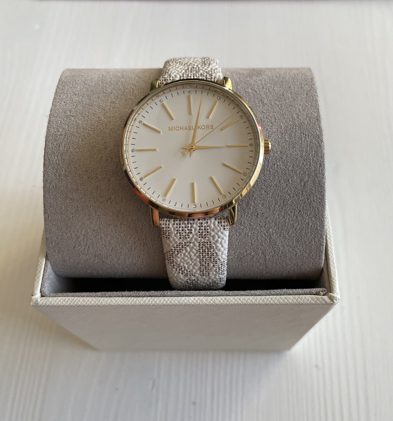 Michael Kors Women's Leather Watch - photo 3