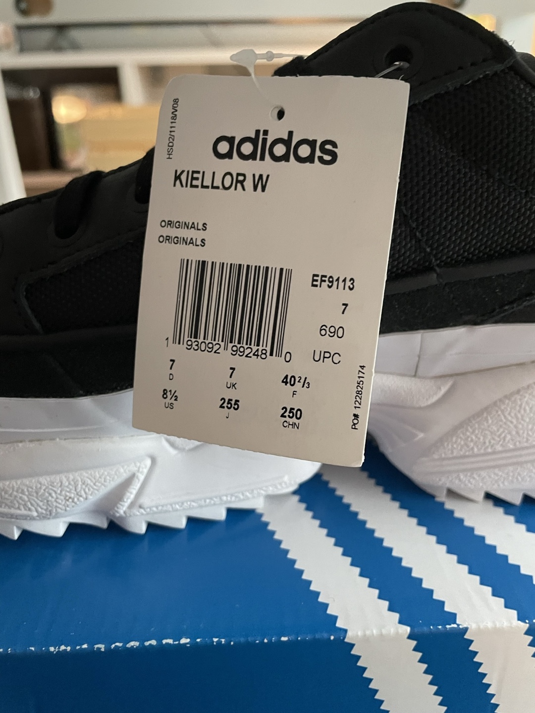 Adidas Womens Sneakers Size 8.5 - photo 3