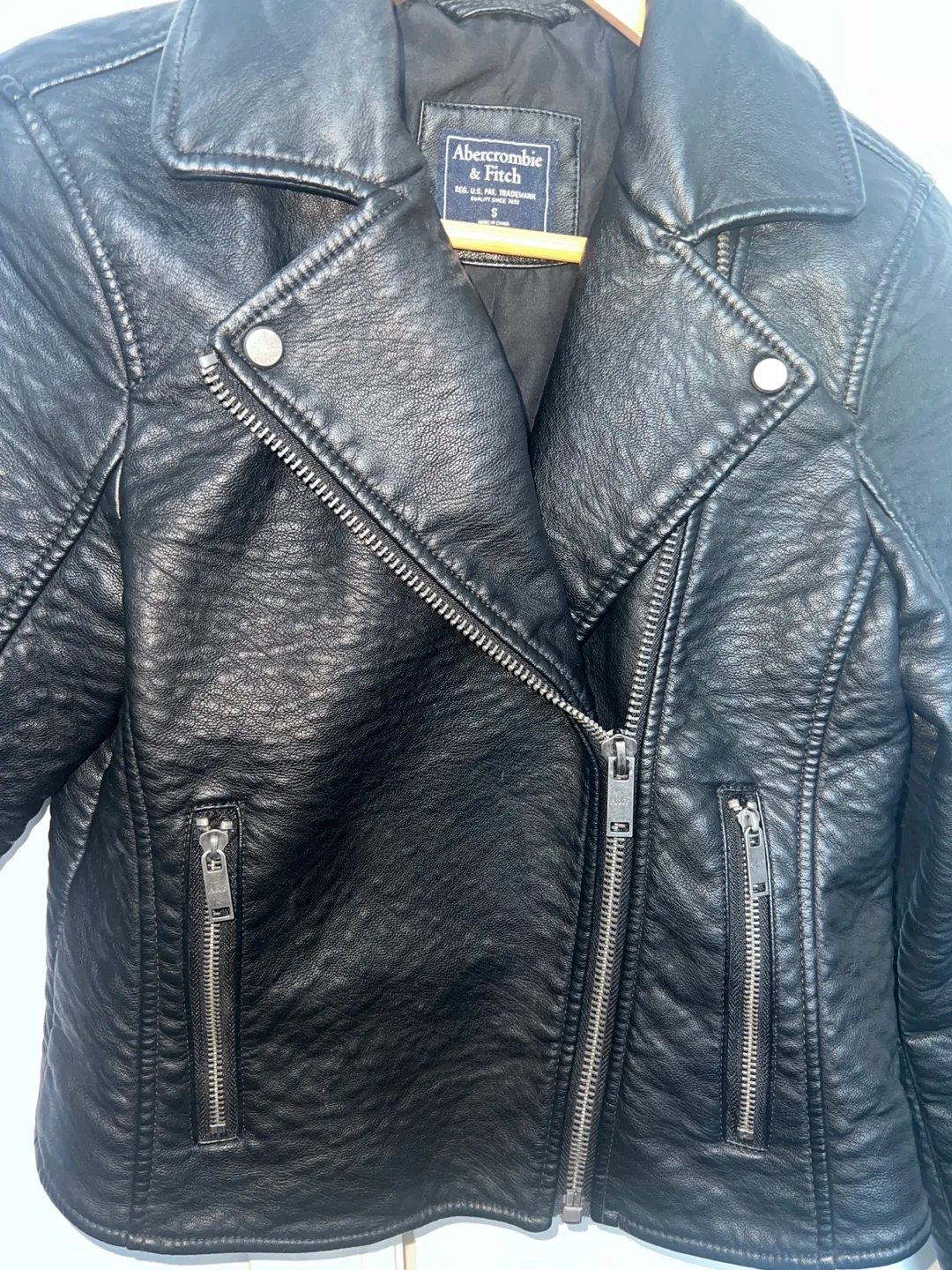 Abercrombie & Fitch Black Leather Jacket Size S image indicator(2)