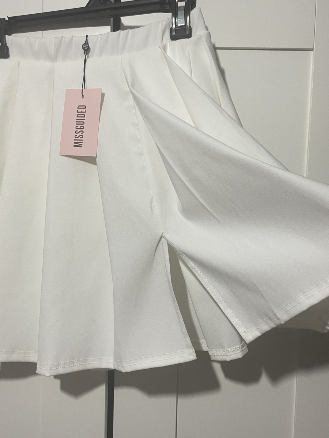 Missguided White Pleated Skirt - photo 2