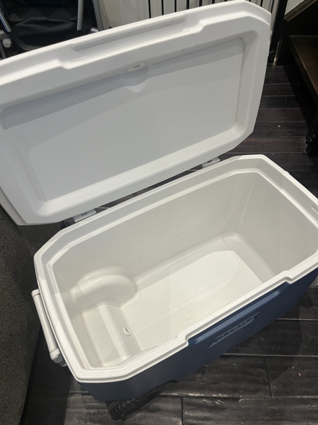 Coleman 62 Quart Wheel cooler 🧡 - photo 4