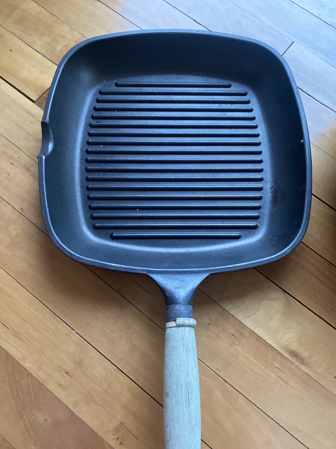 Frying Pans - photo 2