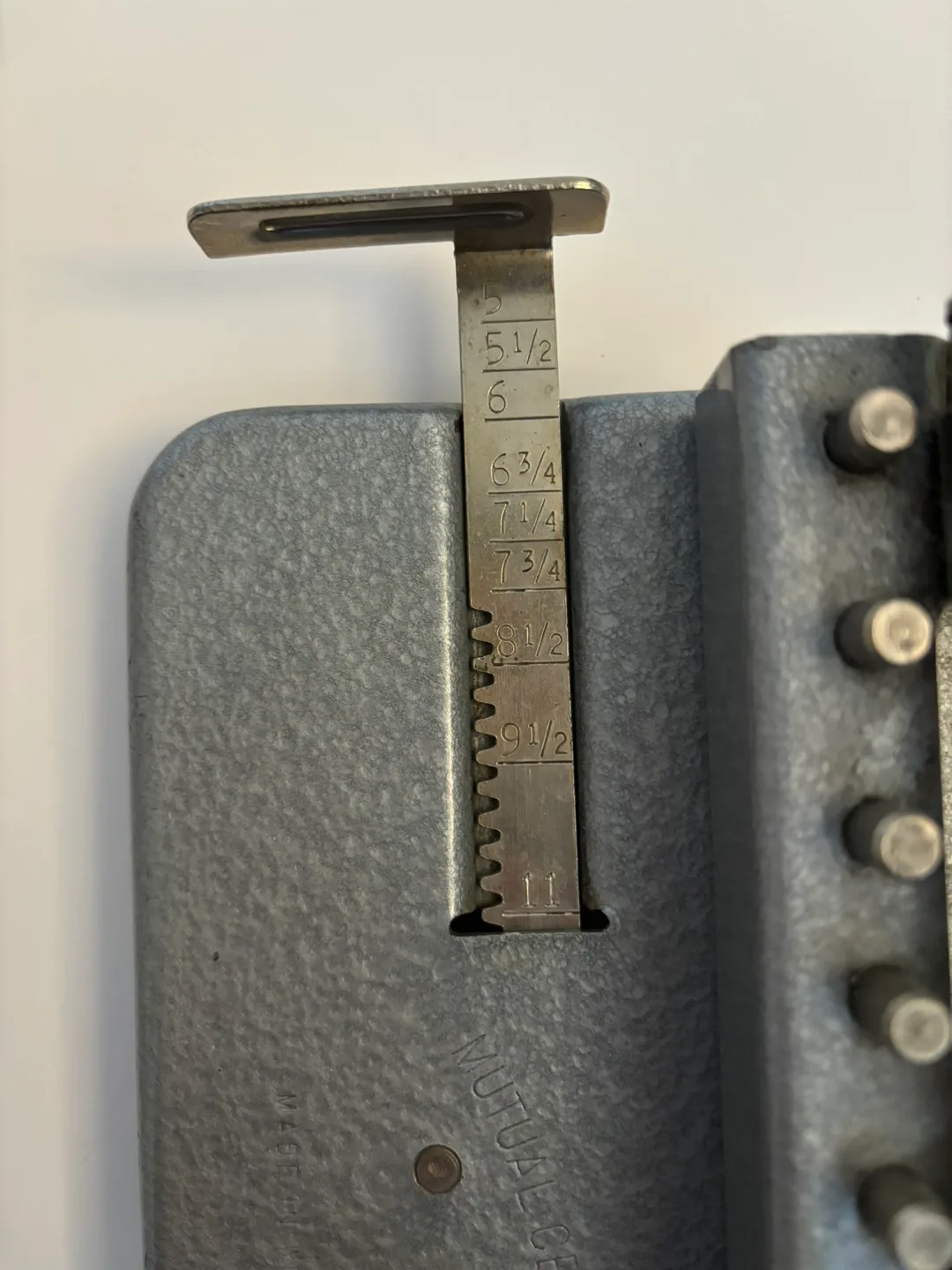 Vintage Mutual Centamatic Punch No. 300 image indicator(3)