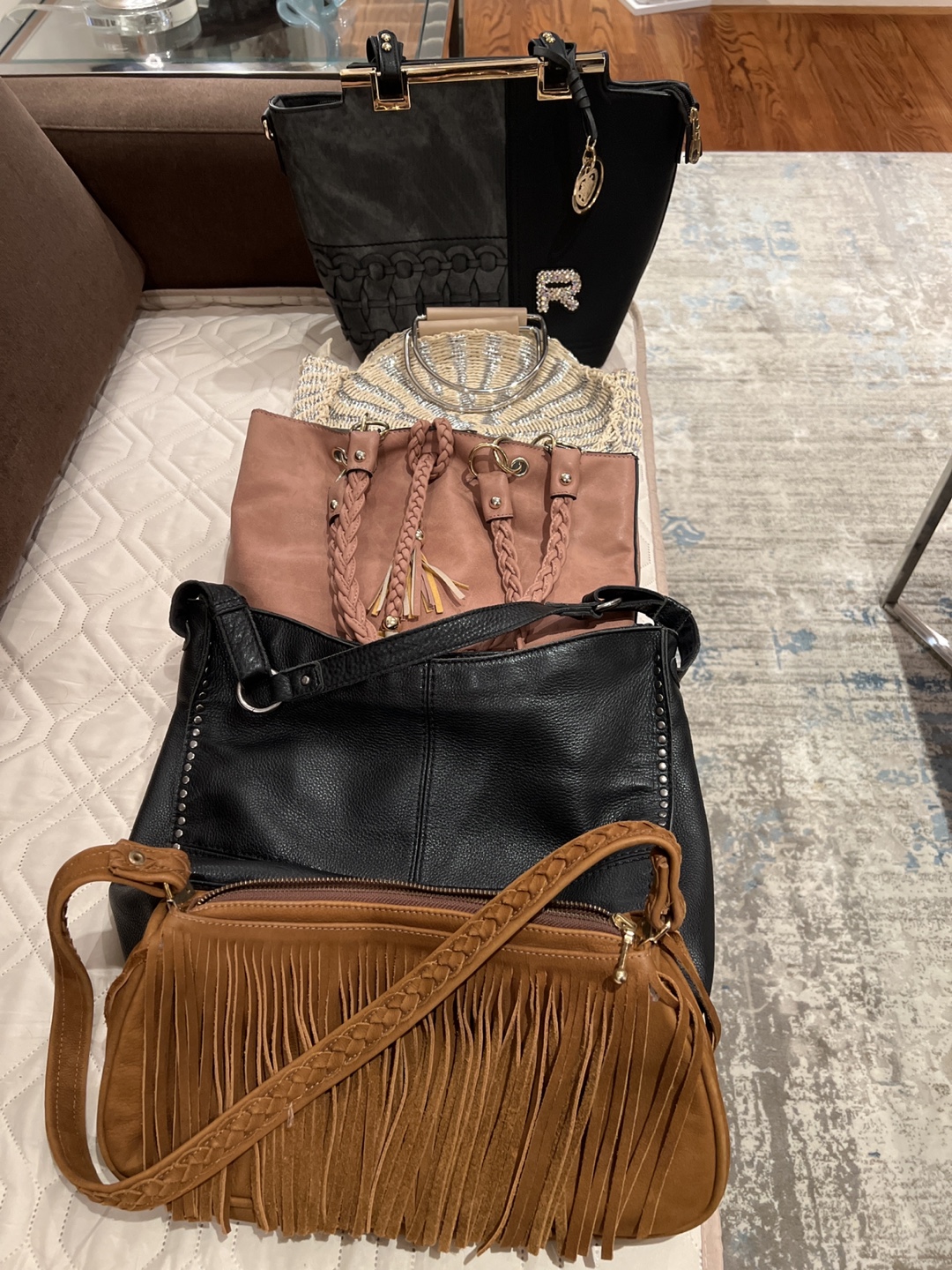 5 purses! Bundle package