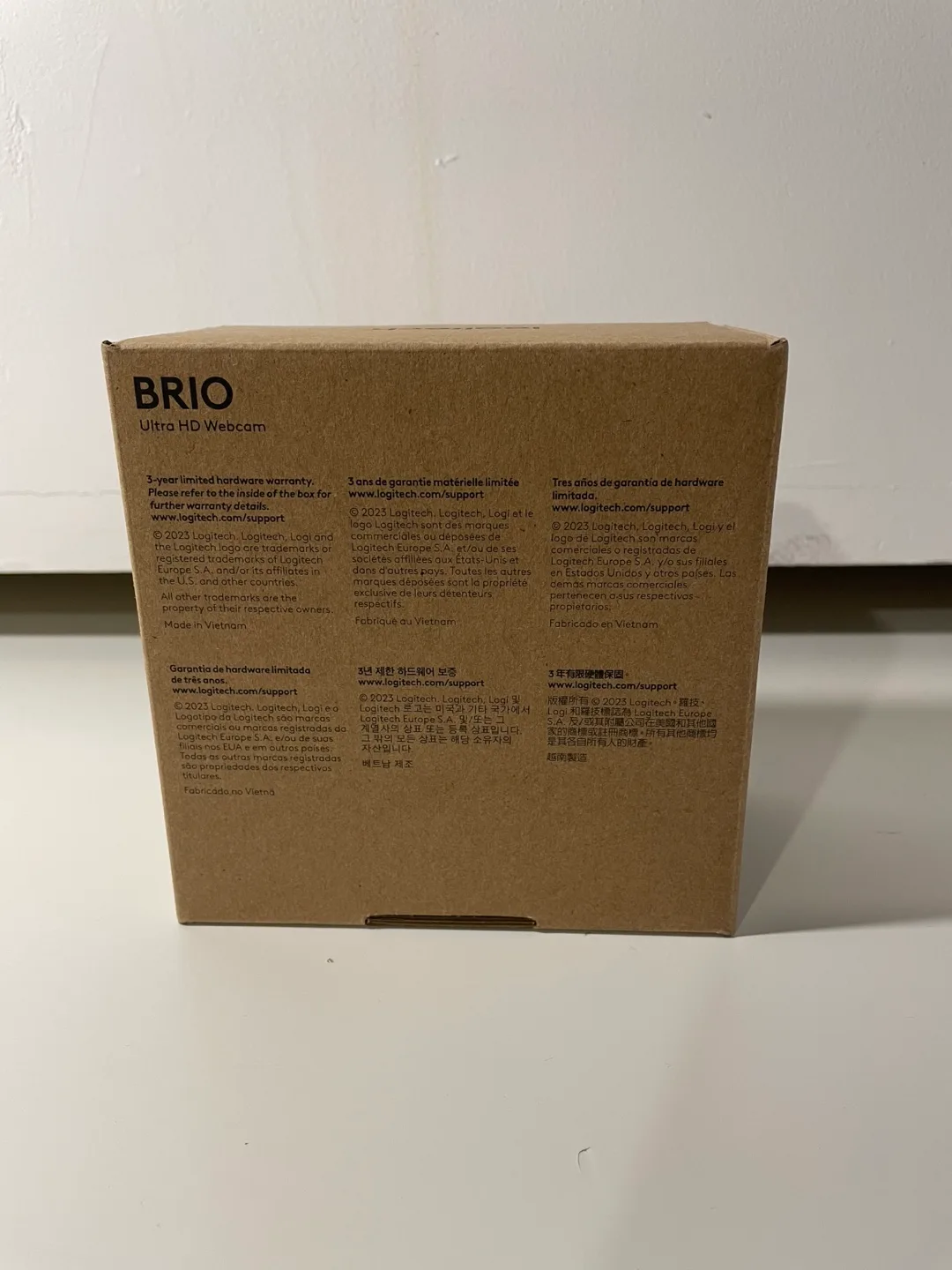 Logitech BRIO Webcam - 90 fps - Black - USB 3.0 image indicator(10)