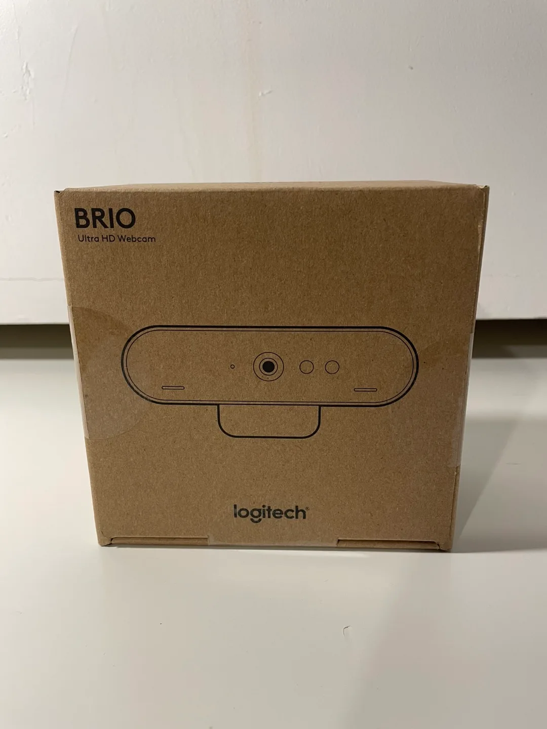 Logitech BRIO Webcam - 90 fps - Black - USB 3.0 image indicator(9)