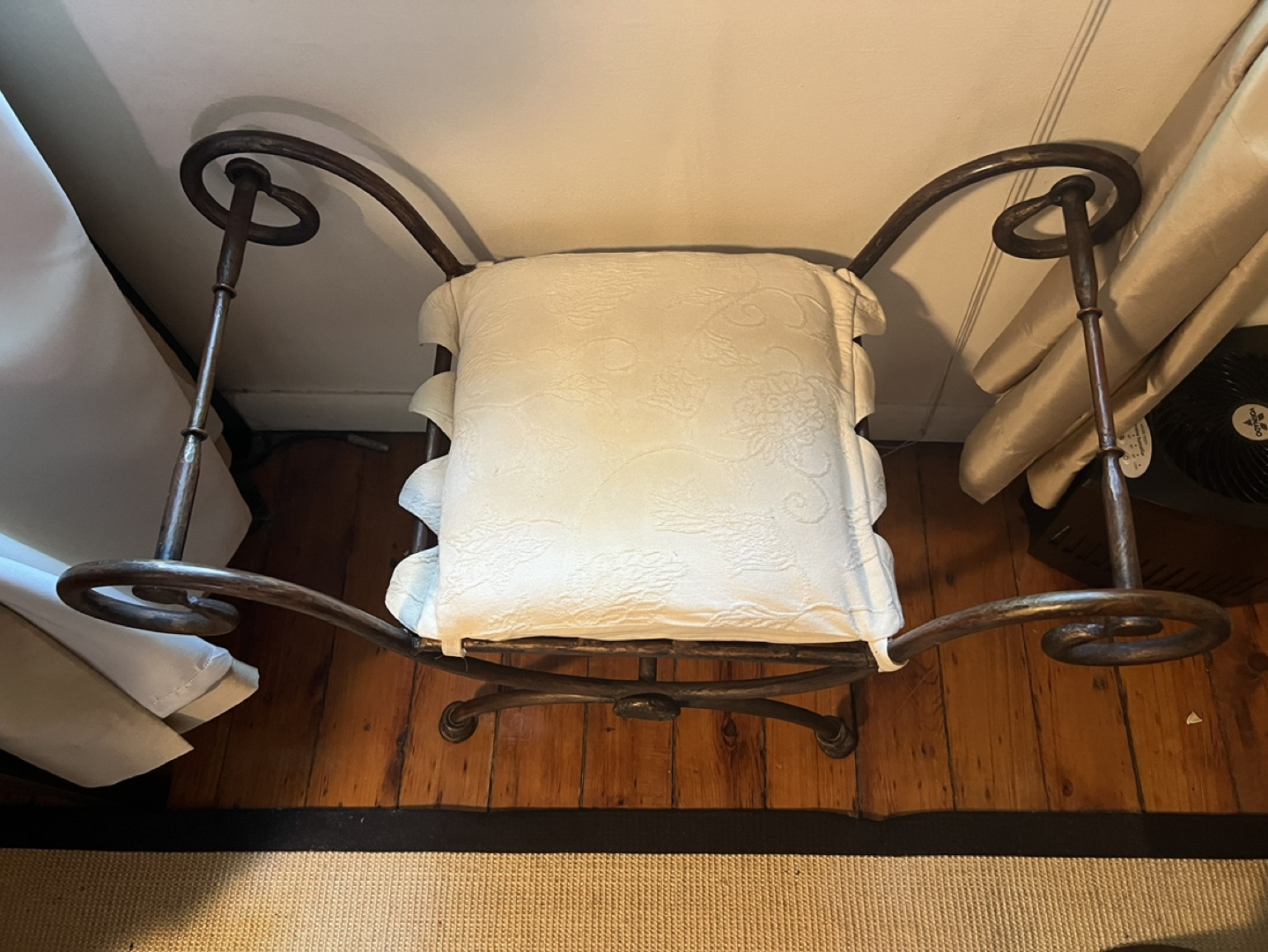 Ornate Romanesque Cushioned Metal Bench - photo 2