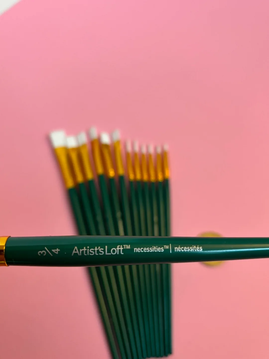 44 pcs Artist's Loft Paint Brushes image indicator(3)